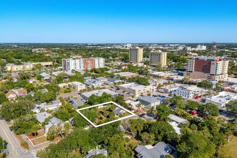 2106 Vernon Place Melbourne FL 32901