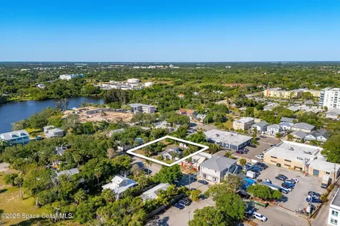 2106 Vernon Place Melbourne FL 32901