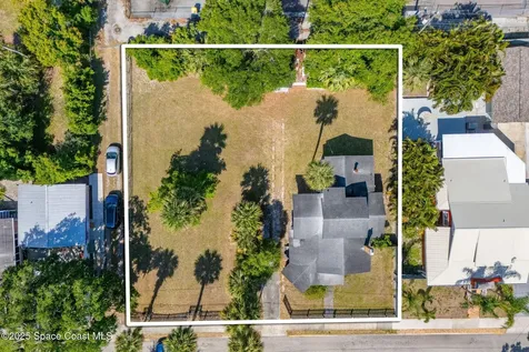 2106 Vernon Place Melbourne FL 32901