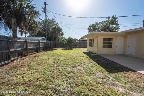 1450 Quince Avenue Merritt Island FL 32952