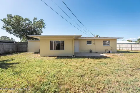 1450 Quince Avenue Merritt Island FL 32952
