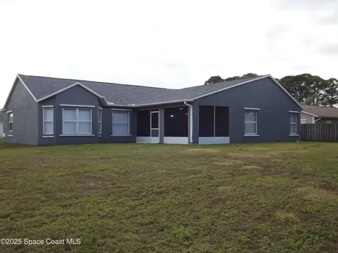 1503 Raymore Street NW Palm Bay FL 32907