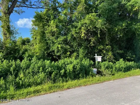 1428 Talavera Street SE Palm Bay FL 32909