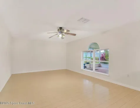 519 Davidson Street SE Palm Bay FL 32909