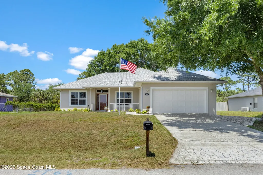 1781 Zaminder Street NW Palm Bay FL 32907