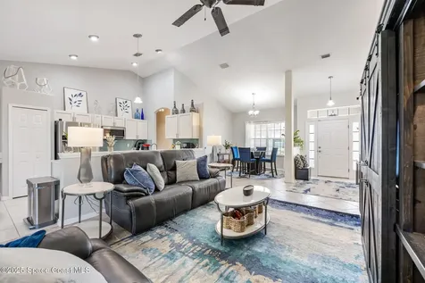 1781 Zaminder Street NW Palm Bay FL 32907