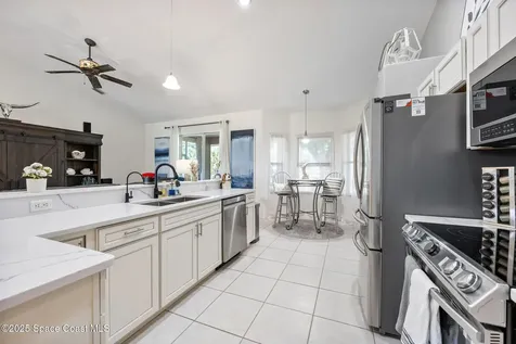 1781 Zaminder Street NW Palm Bay FL 32907