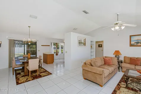 1714 Eatonia Street NW Palm Bay FL 32907