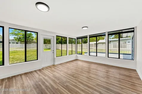 528 Poinsettia Avenue Titusville FL 32796