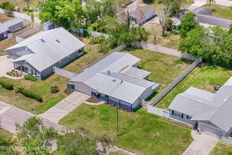 528 Poinsettia Avenue Titusville FL 32796