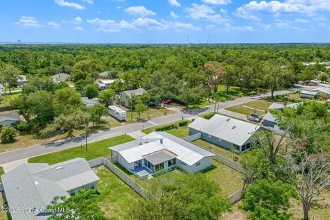 528 Poinsettia Avenue Titusville FL 32796