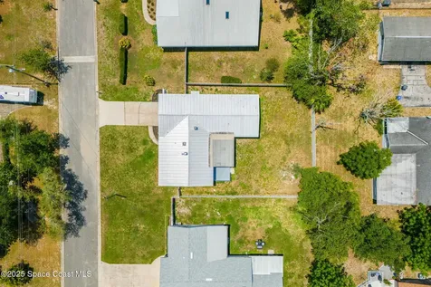 528 Poinsettia Avenue Titusville FL 32796