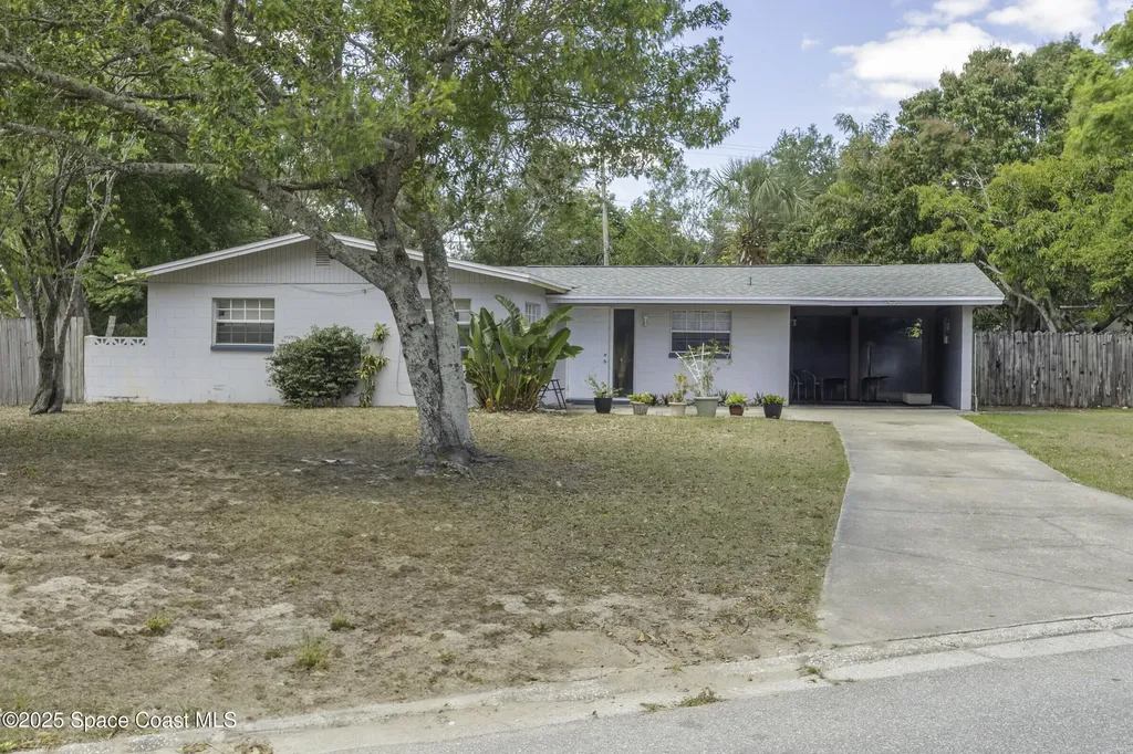 4540 Hood Avenue Titusville FL 32780