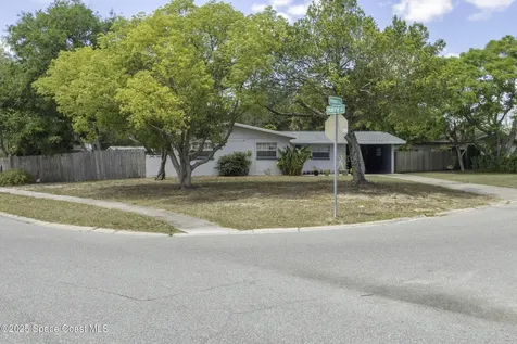 4540 Hood Avenue Titusville FL 32780
