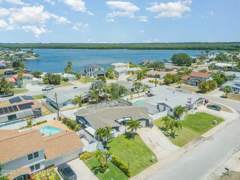490 Belair Avenue Merritt Island FL 32953