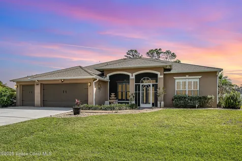 2587 Ramsdale Drive SE Palm Bay FL 32909