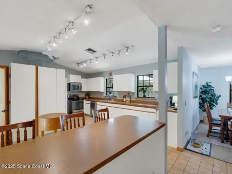 3330 25th Street SW Vero Beach FL 32968
