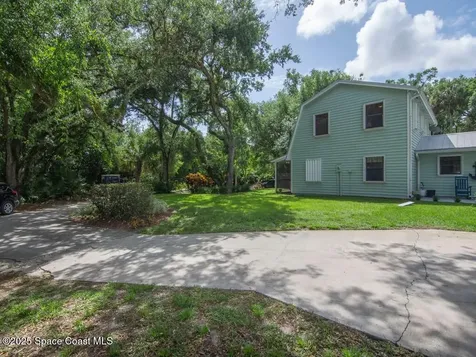 3330 25th Street SW Vero Beach FL 32968