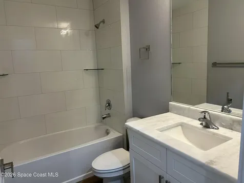 827 Everglade Avenue SE Palm Bay FL 32909