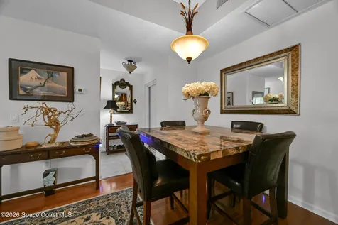 568 7th Square Vero Beach FL 32962