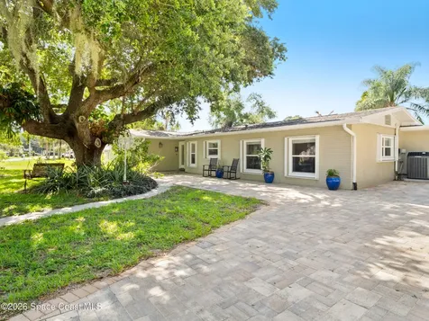 545 Heron Drive Merritt Island FL 32952