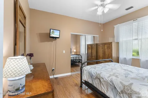 1930 Easthampton Terrace Vero Beach FL 32966