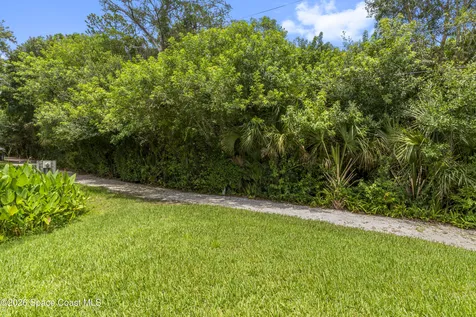 1930 Easthampton Terrace Vero Beach FL 32966