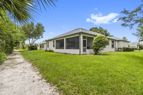 1930 Easthampton Terrace Vero Beach FL 32966