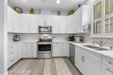 1930 Easthampton Terrace Vero Beach FL 32966