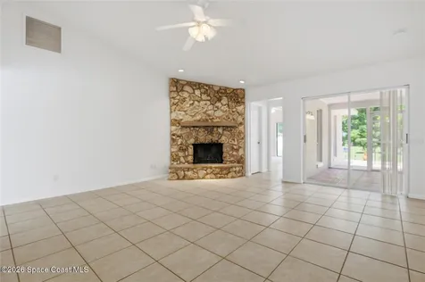400 N Pine Meadow Drive Debary FL 32713