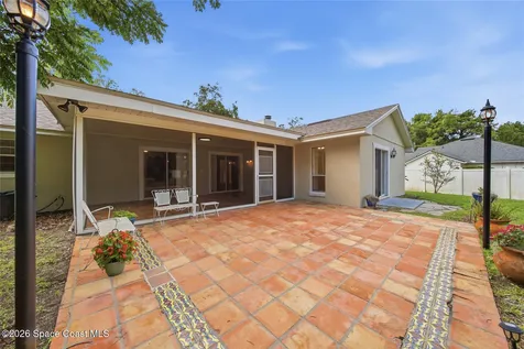 400 N Pine Meadow Drive Debary FL 32713
