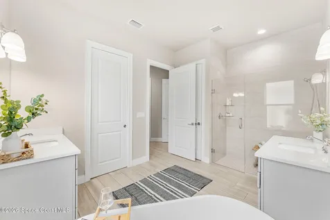 4065 Negal Circle Melbourne FL 32901