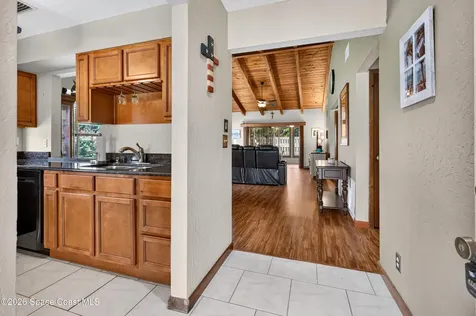 1826 Quail Trail Melbourne FL 32935