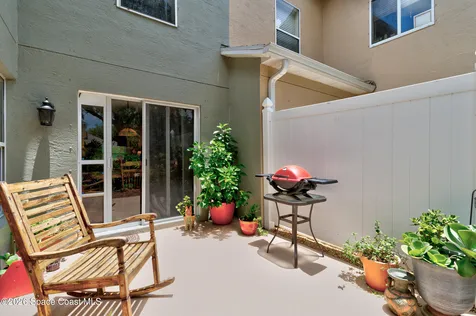 1660 Pointe W Way Vero Beach FL 32966