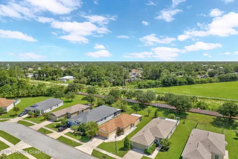 1556 Dittmer Circle SE Palm Bay FL 32909