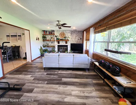210 Juniper Avenue Merritt Island FL 32953