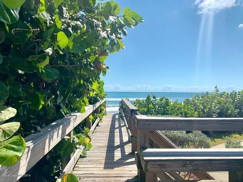 3272 Sand Court Melbourne Beach FL 32951