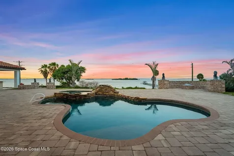 4781 Honeyridge Lane Merritt Island FL 32952