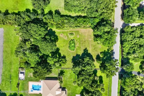 3345 Carter Road Mims FL 32754