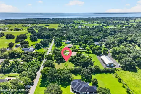 3345 Carter Road Mims FL 32754