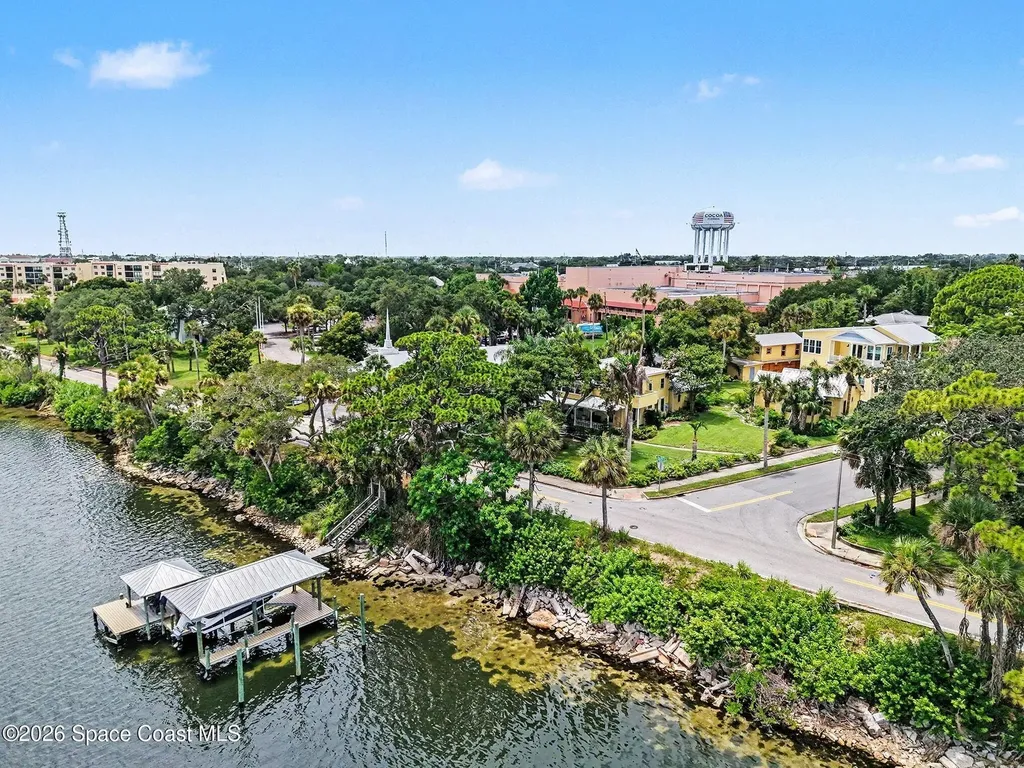 241 Indian River Drive Cocoa FL 32922