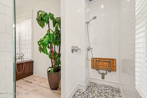 241 Indian River Drive Cocoa FL 32922