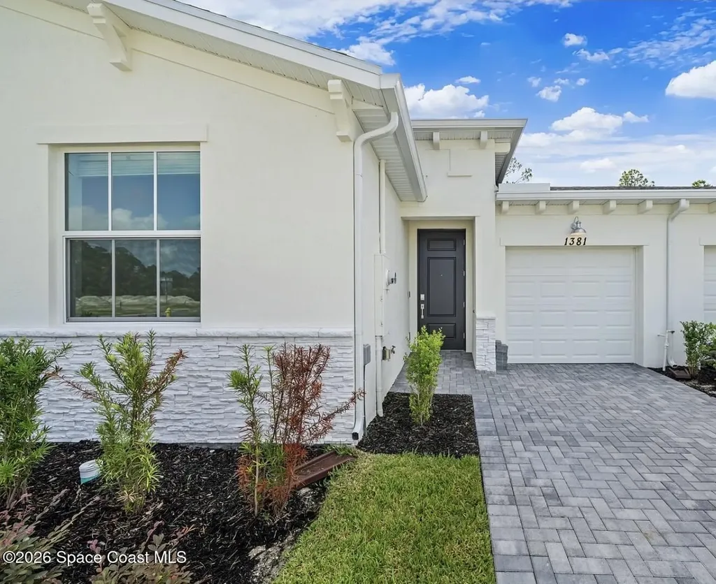 1381 Miraflores Trail NW Palm Bay FL 32907