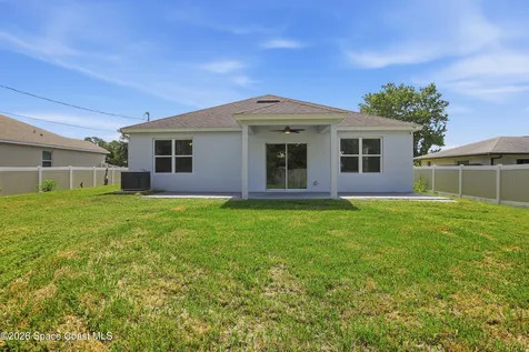 270 De Castro Avenue SE Palm Bay FL 32909