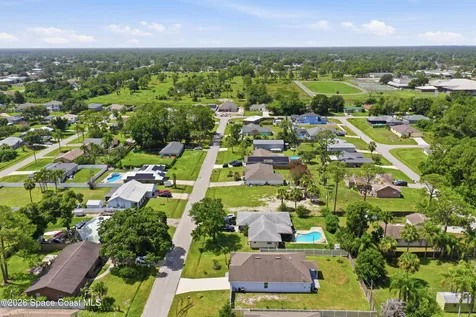 270 De Castro Avenue SE Palm Bay FL 32909