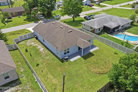 270 De Castro Avenue SE Palm Bay FL 32909
