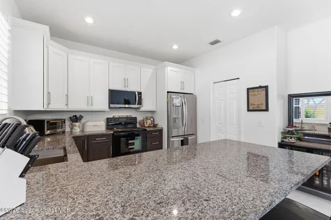 406 Wenthrop Circle Rockledge FL 32955