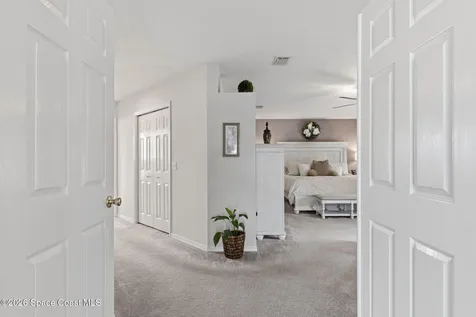 406 Wenthrop Circle Rockledge FL 32955