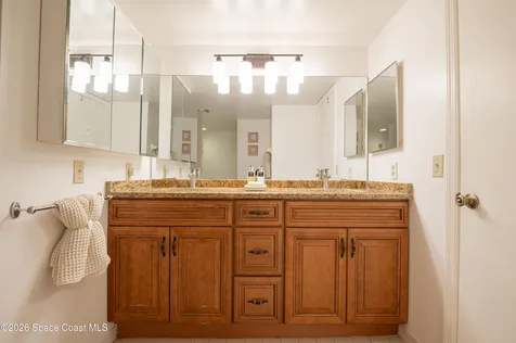 2835 N Highway A1a Indialantic FL 32903