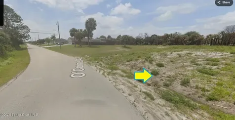 2002 Oconnel Avenue SW Palm Bay FL 32908